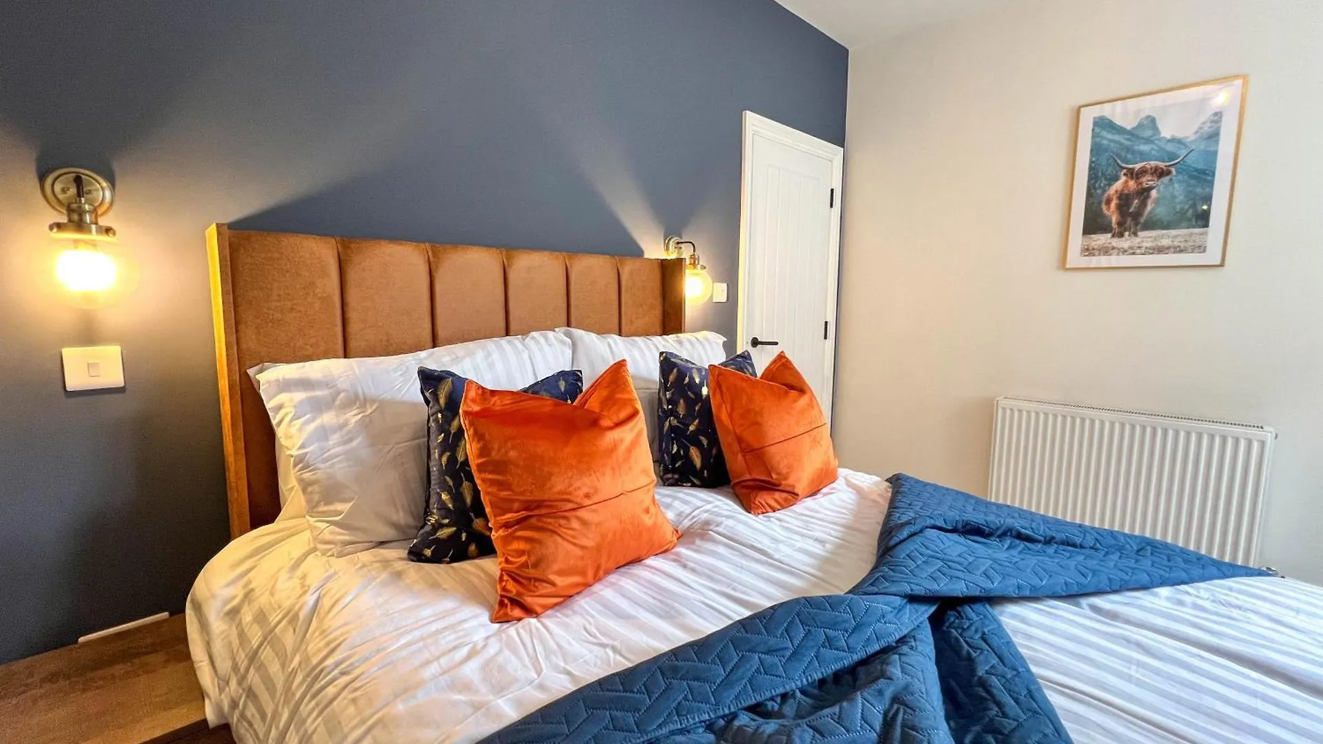 Hanover Apartments - Stylish 1 Bedroom Suites, Sheffield City Centre - Hosted By Stay Host Save