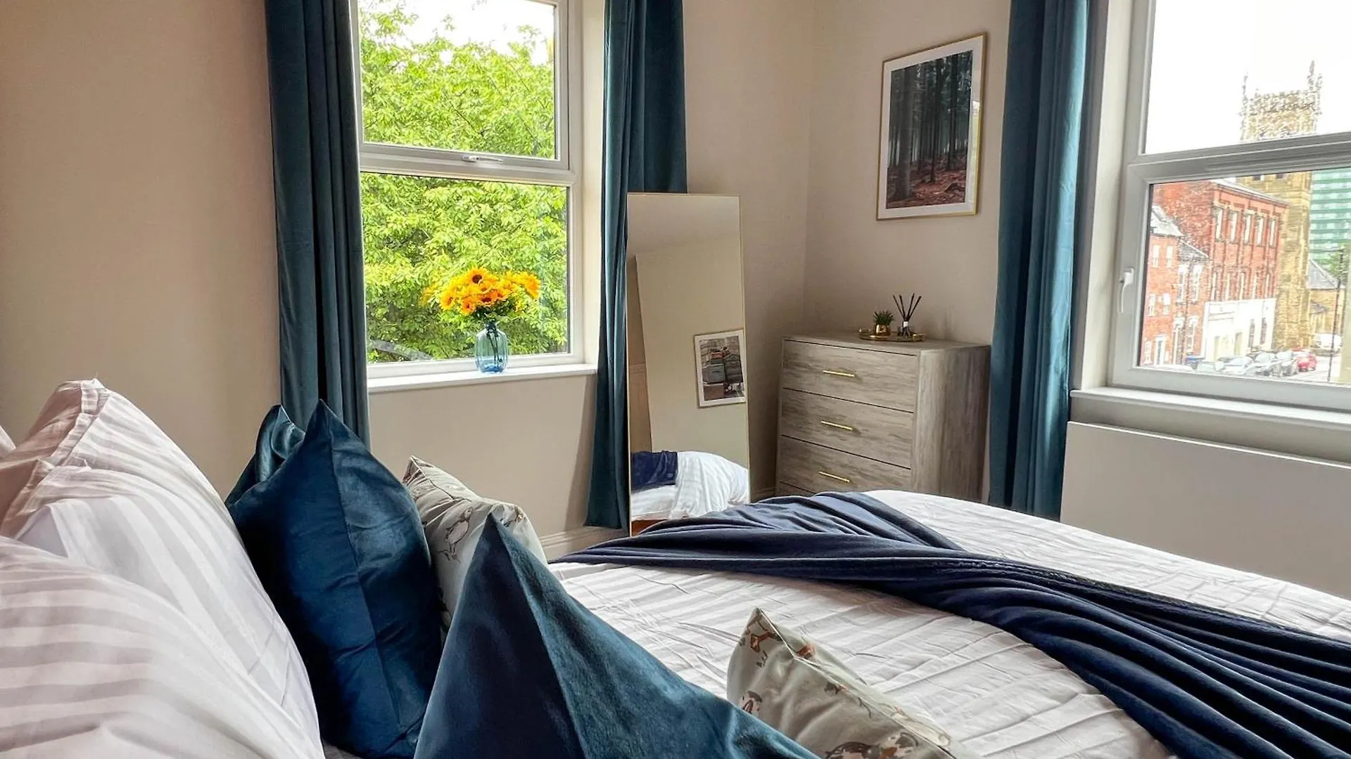 Hanover Apartments - Stylish 1 Bedroom Suites, Sheffield City Centre - Hosted By Stay Host Save 0*,  Reino Unido